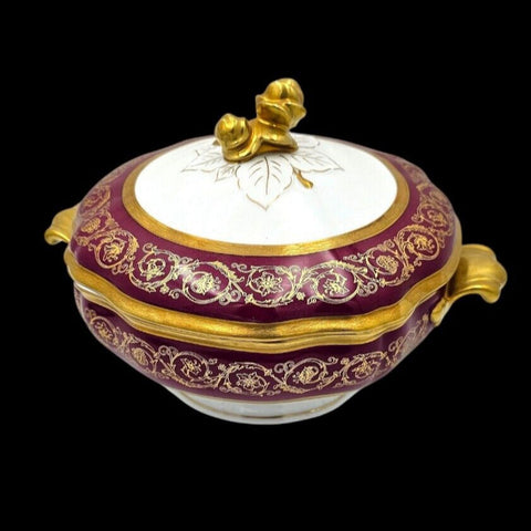 - Cheverny Limoges - Double porcelain soup tureen with gold inlay, polished with agate