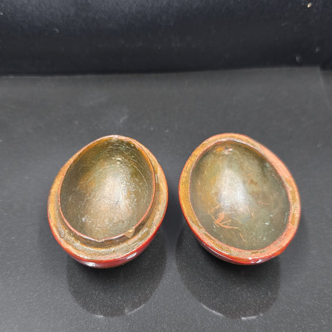 Antique papier-mâché egg carton. Russia, 19th century. Lukutin? Vyshniakov?