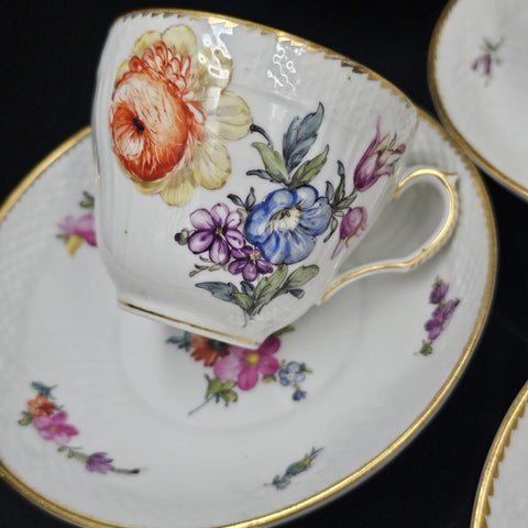 - Royal Copenhagen - 6 Porcelain Cups and 6 Saucers