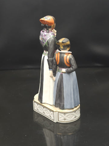 2 Figurines Royal Copenhagen N° 12106 et 12105 Carl Martin Hansen